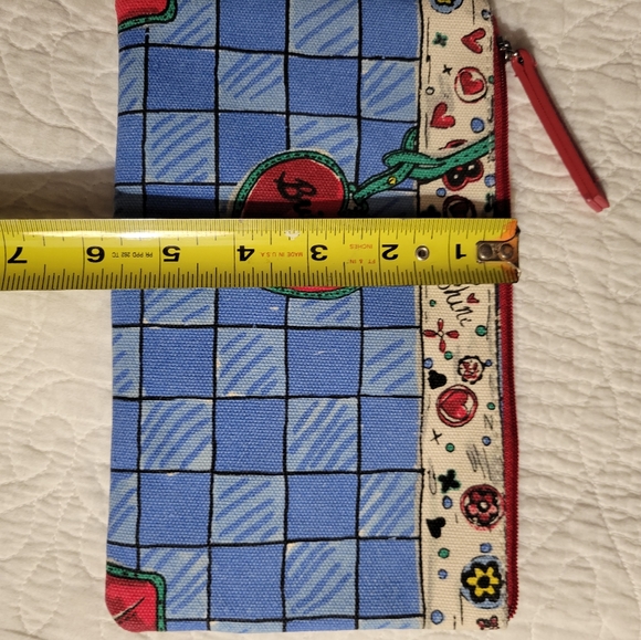 Brighton Cosmetic Case - Picture 4 of 7